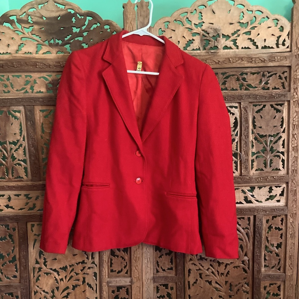 Vintage wool blazer dark academia